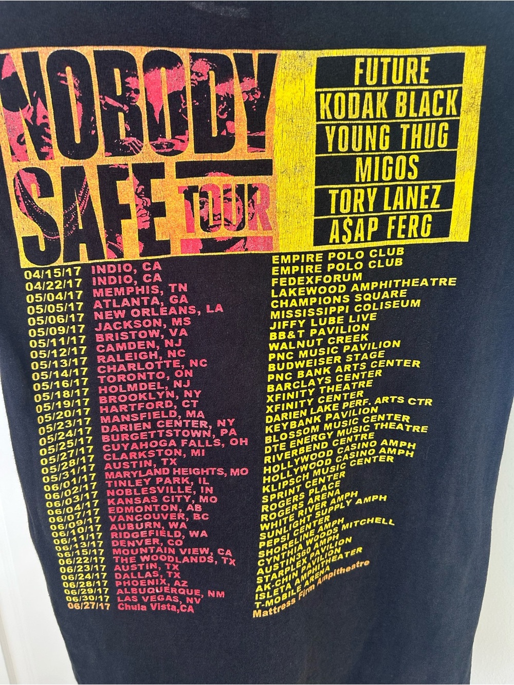 Future Nobody Safe Tour 2017 Graphic Concert Tee – Size Small